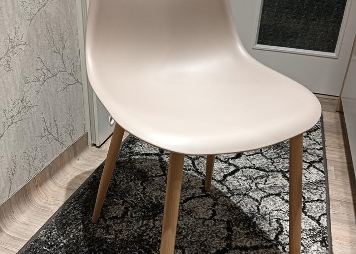 Grajewo ogłoszenia: Sprzedam dwa krzesła stan idealny.
Odbiór - Grajewo. Sztuka 65...