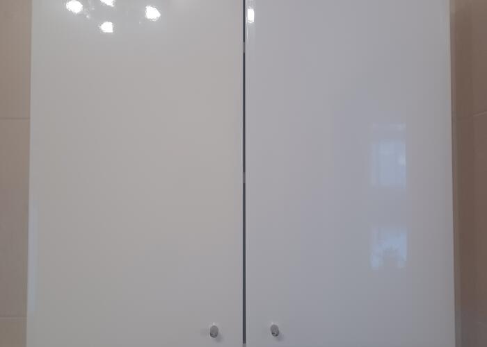 Grajewo ogłoszenia: Sprzedam szafkę łazienkową biały połysk stan bardzo dobry...